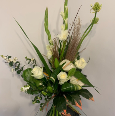 Wild and free - Florist choice white flowers of the month in free style design